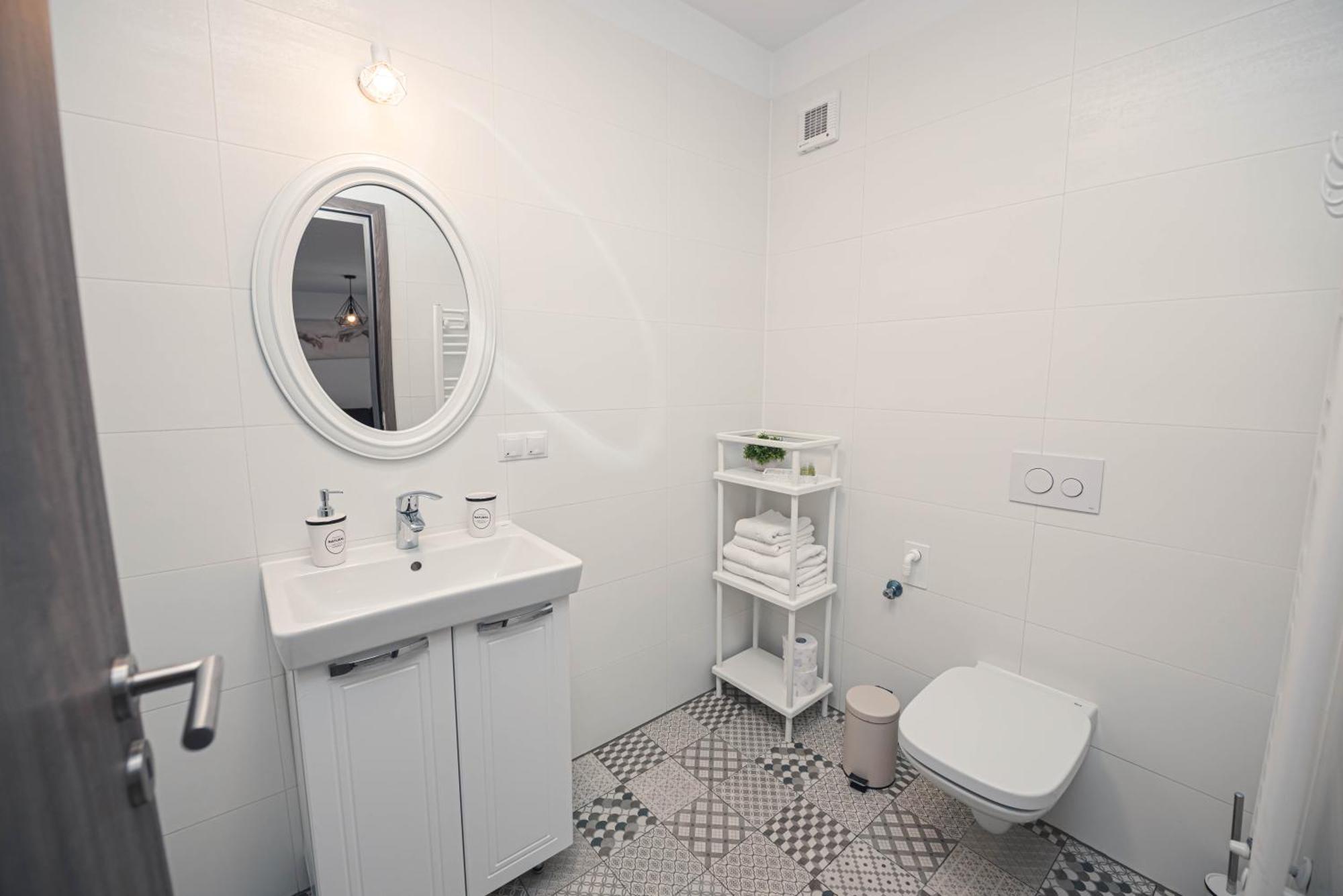 White Mood Apartment 2 Braşov Exterior foto